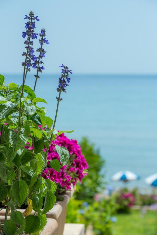 Waves Apartments Melody Glyfada Exterior photo